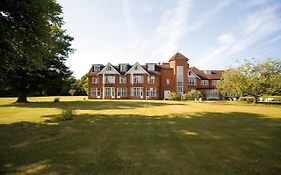 Grovefield House Hotel Slough Exterior photo