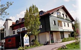 Hotel Teckblick Dettingen unter Teck Exterior photo