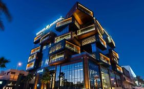 Waw Hotel Suites King Abdullah District Riad Exterior photo