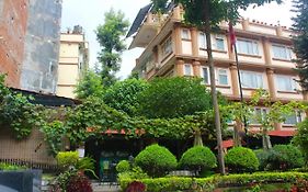 Hotel Encounter Nepal & Spa Katmandú Exterior photo