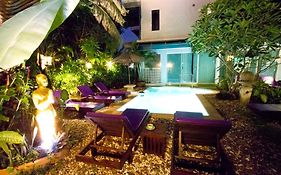 Club One Seven Phuket Hotel Patong Exterior photo