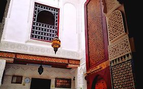 Riad Family Samnoun Bed and Breakfast Fez Exterior photo