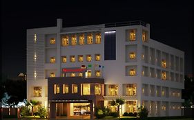 Hotel Niya Regency Thrissur Exterior photo