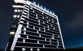 Windsor Hotel & Convention Center Estambul Exterior photo