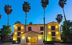 Hotel Super 8 By Wyndham San Bernardino Exterior photo