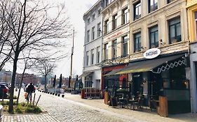Bacchus Antwerpen - Rooms & Apartments Exterior photo