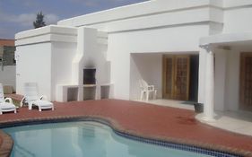 Maison Calme Gaborone Exterior photo