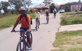 Authentic Bicycle Tours And Backpackers Albergue Soweto Exterior photo
