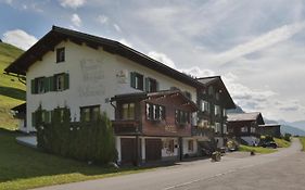 Hotel Gasthaus Bellawiese Sankt Antönien Exterior photo