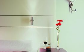 Ferrotel Duisburg - Partner Of Sorat Hotels Room photo