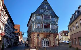 Hotel Zum Riesen - Aelteste Fuerstenherberge Deutschlands Miltenberg Exterior photo