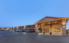 Best Western Canyon De Chelly Inn Chinle Exterior photo