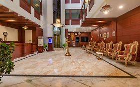 Zip By Spree Hotels Mangala Towers Thrissur Exterior photo
