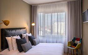 Hotel Tryp By Wyndham Amberes Room photo