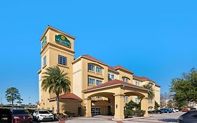Hotel La Quinta By Wyndham Houston Iah Bush Intl Airport E Humble Exterior photo