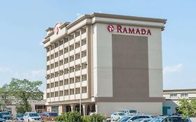 Ramada By Wyndham Edmonton South Hotel Exterior photo