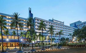 Mercure Convention Center Ancol Yakarta Exterior photo