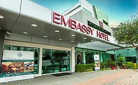 Hotel Embassy Quito Exterior photo