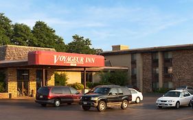 Voyageur Inn&Centro de Conferencias Reedsburg Exterior photo