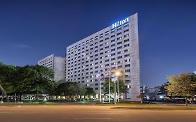 Hilton Houston Post Oak By The Galleria Exterior photo