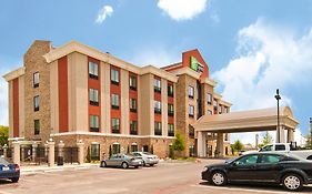 Holiday Inn Express&Suites San Antonio SE by AT&T Center Exterior photo
