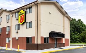 Super 8 By Wyndham Chester/Richmond Area Exterior photo