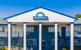 Days Inn By Wyndham Red Bluff Exterior photo
