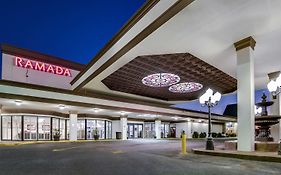 Hotel Ramada By Wyndham Metairie New Orleans Airport Exterior photo