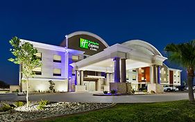 Holiday Inn Express Hotel & Suites Mission-McAllen Area Exterior photo