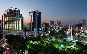 Hotel Pullman Yangon Centrepoint Exterior photo