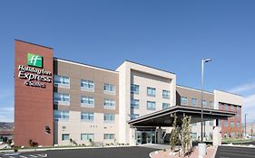 Holiday Inn Express & Suites - Ely, An Ihg Hotel Exterior photo