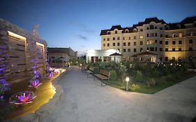 Termez Palace Hotel & Spa Exterior photo