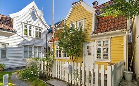 Apartamento Charming Bergen House, Rare Historic House From 1779, Whole House Exterior photo
