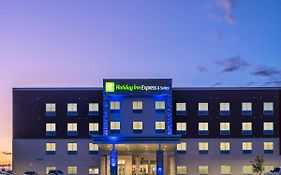 Holiday Inn Express & Suites - Watertown, An Ihg Hotel Exterior photo