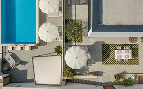 Holiday Home Lolina,Sea On A Palm! Heated Pool Trogir Exterior photo