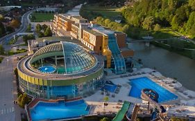 Hotel Thermana Park Lasko**** Superior Exterior photo