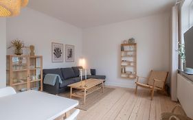 Newly Renovated 1-Bed Apartment In Aalborg Exterior photo