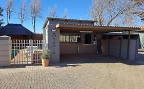 Andela Guesthouse Bloemfontein Exterior photo