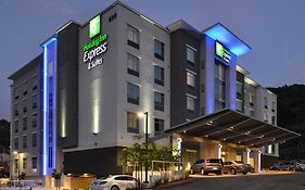 Holiday Inn Express&Suites San Diego - Mission Valley Exterior photo
