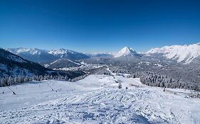 Krumers Alpin - Your Mountain Oasis Seefeld in Tirol Exterior photo