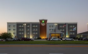 Holiday Inn Express Hotel & Suites Columbus Exterior photo