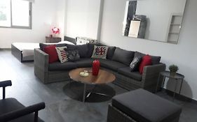 Apartamento Studio In Dbayeh In A Prime Location, Wifi, 38Sqm Exterior photo