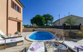 Stunning Home In Dobrani With 2 Bedrooms, Wifi And Outdoor Swimming Pool Rebici Exterior photo