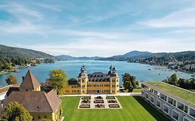 Falkensteiner Schlosshotel Velden - The Leading Hotels Of The World Velden am Wörthersee Exterior photo