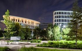 Sound Garden Hotel Airport Varsovia Exterior photo