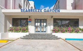 Seabreaze Garden Bed and Breakfast Saipán Exterior photo