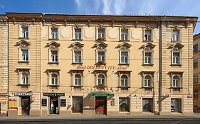 Hotel Golden City Garni Praga Exterior photo