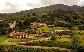 Hotel Montaña Monteverde Exterior photo
