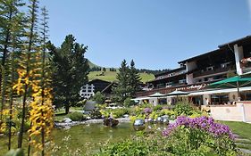Hotel Arlberg Lech Exterior photo