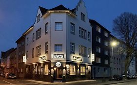 Hotel Restaurant Zum Lowen Duisburg Exterior photo